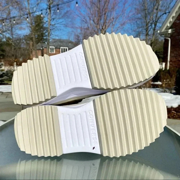 Converse Run Star Hike High Top Women’s 9.5 Khaki White Quilted Platform Sneaker - Picture 8 of 11